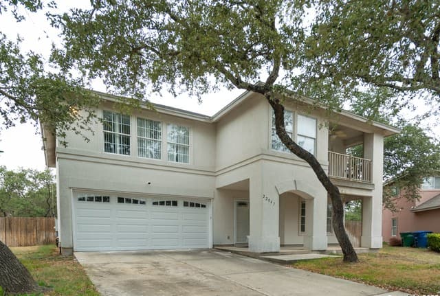 4-bedroom rental at 22047 Kenton Knl in San Antonio TX