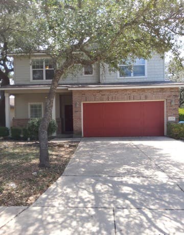 4-bedroom rental at 21735 Thunder Basin in San Antonio, TX — photo 2