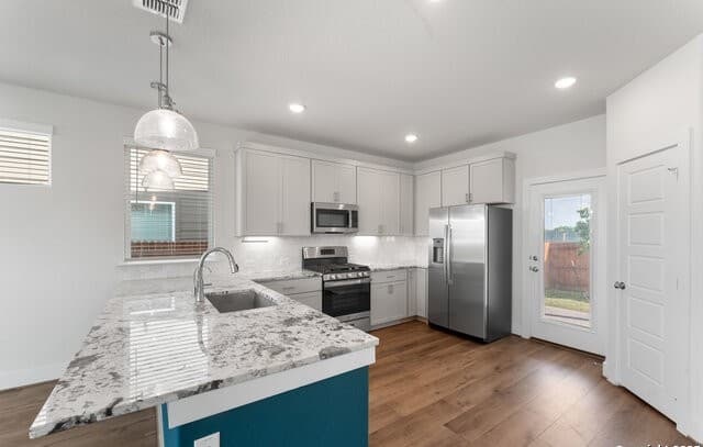 3-bedroom rental at 9607 Stillwater Pass in San Antonio TX