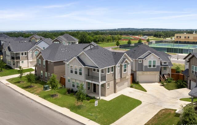 3-bedroom rental at 9607 Stillwater Pass in San Antonio, TX — photo 3