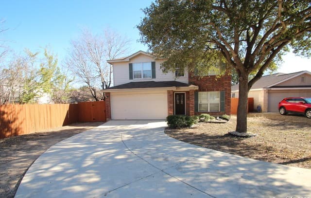 3-bedroom rental at 10402 Cub Vly in San Antonio, TX — photo 3