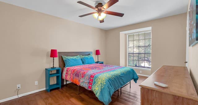 3-bedroom rental at 6042 Forest Shadow St in San Antonio, TX — photo 4