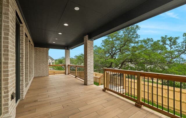 4-bedroom rental at 310 Barton Crk in Boerne, TX — photo 2