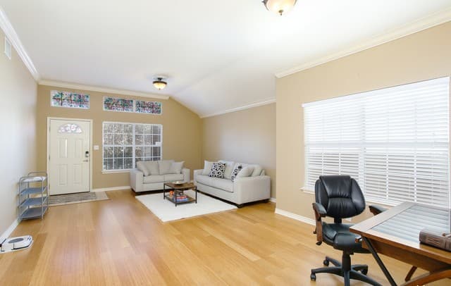 3-bedroom rental at 6014 Wood Pass in San Antonio, TX — photo 2