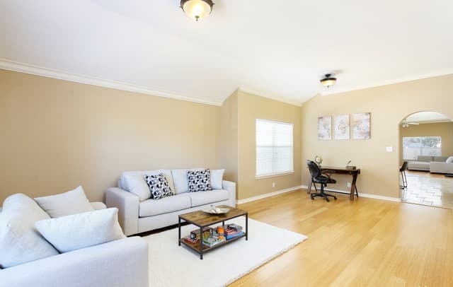 3-bedroom rental at 6014 Wood Pass in San Antonio, TX — photo 5