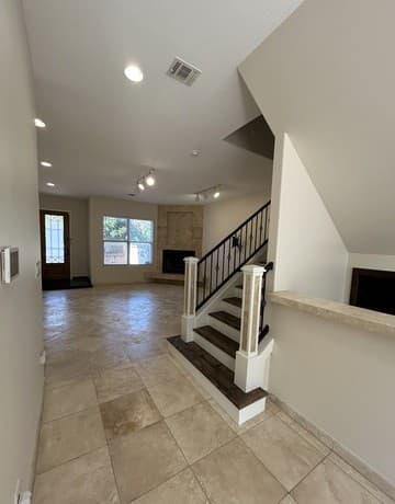 3-bedroom rental at 628 Ira Lee in San Antonio, TX — photo 5