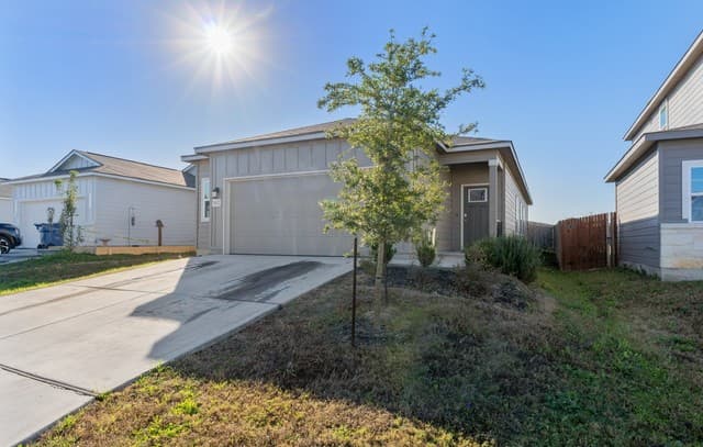 3-bedroom rental at 5922 Marble Caverns in San Antonio TX