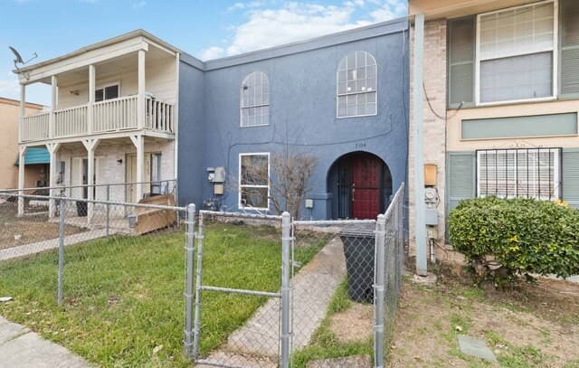3-bedroom rental at 7104 Glen Mist Unit N/A in San Antonio TX