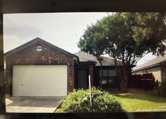 3-bedroom rental at 11326 Widefield Ln in San Antonio TX