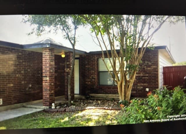 3-bedroom rental at 11326 Widefield Ln in San Antonio, TX — photo 3
