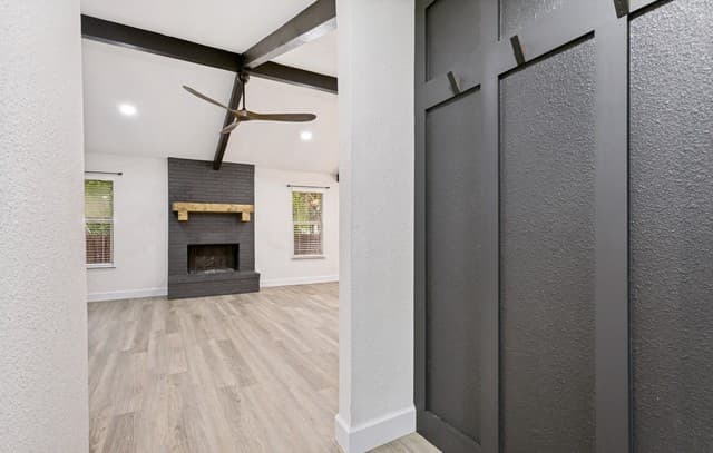 3-bedroom rental at 5210 Galacino St in San Antonio, TX — photo 4
