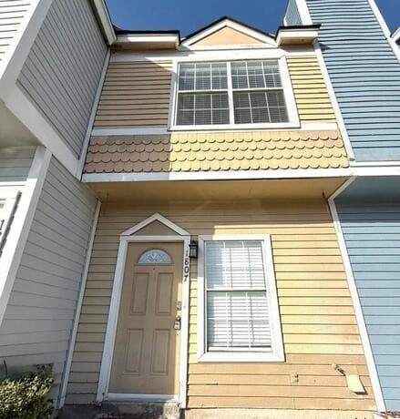 2-bedroom rental at 1807 Budding Blvd Unit 1807 in San Antonio, TX — photo 2