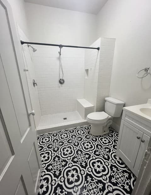 3-bedroom rental at 149 Weymouth St in San Antonio, TX — photo 3