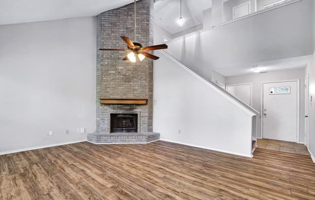 3-bedroom rental at 13802 Cypress Hollow Dr in San Antonio, TX — photo 2