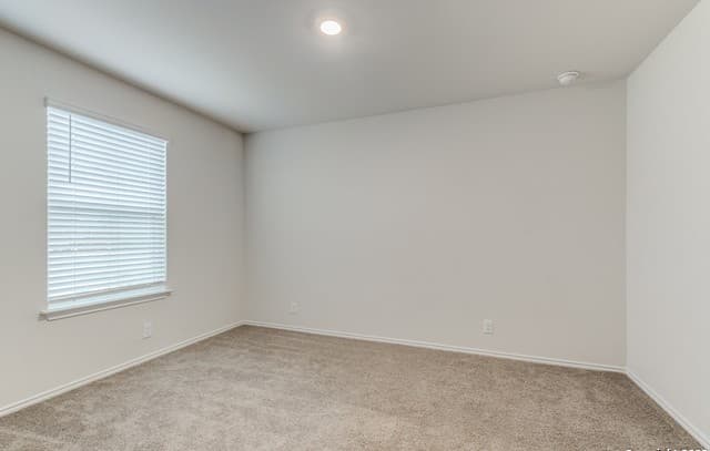 4-bedroom rental at 9558 Ranch Loop in San Antonio, TX — photo 5