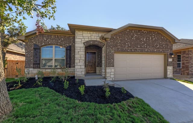 3-bedroom rental at 25772 Velvet Creek in San Antonio TX