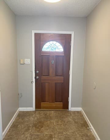 3-bedroom rental at 8227 Club Meadow Dr in Converse, TX — photo 3