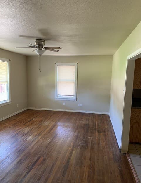3-bedroom rental at 2510 Jupe dr in San Antonio, TX — photo 2
