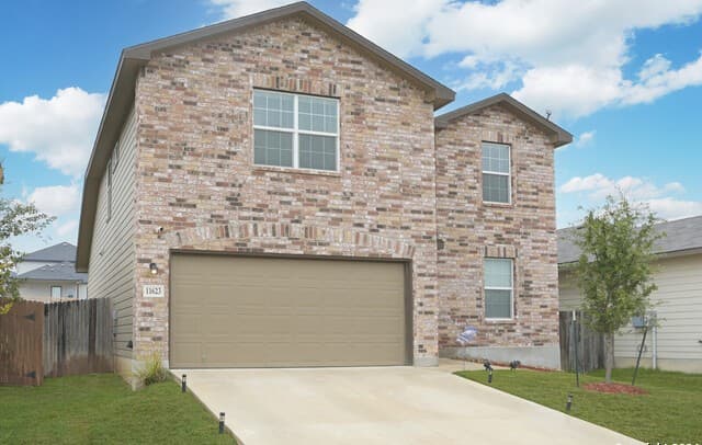 4-bedroom rental at 11623 Blackmore Leap in San Antonio TX
