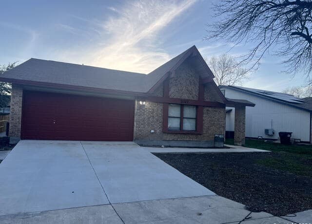 3-bedroom rental at 7027 Elk Trail in San Antonio TX