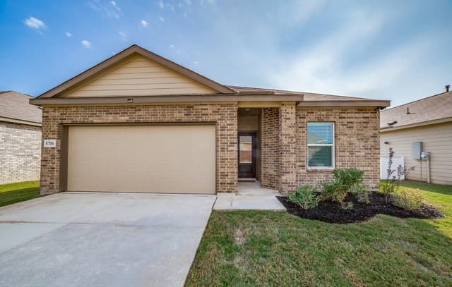 4-bedroom rental at 8706 Lamus Wheel in San Antonio TX