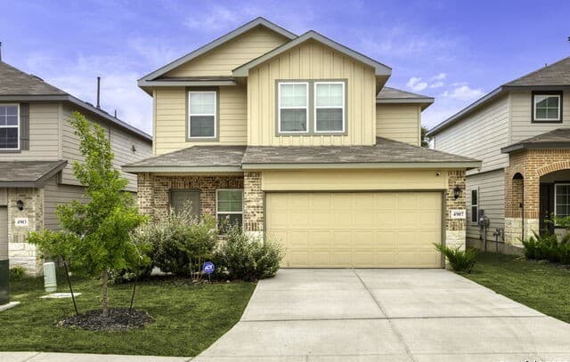 4-bedroom rental at 4907 Taconite Pass in San Antonio TX