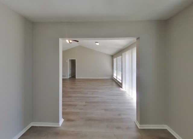 3-bedroom rental at 4911 Buckwheat Street in San Antonio, TX — photo 4