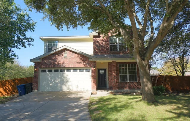 3-bedroom rental at 136 Earhart Ln in Cibolo TX