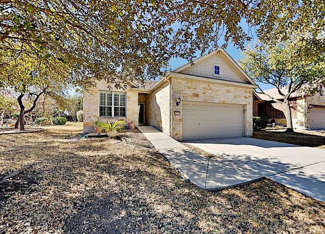 3-bedroom rental at 12702 Cascade Hills in San Antonio TX