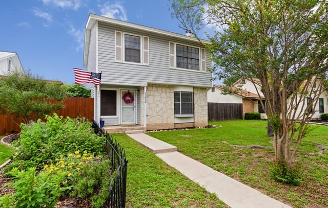 3-bedroom rental at 13638 Princes Knls in San Antonio TX