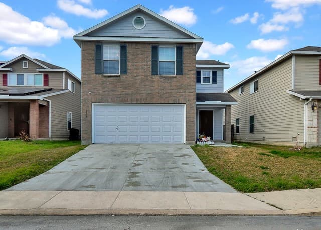 3-bedroom rental at 211 Quince Flower in San Antonio TX