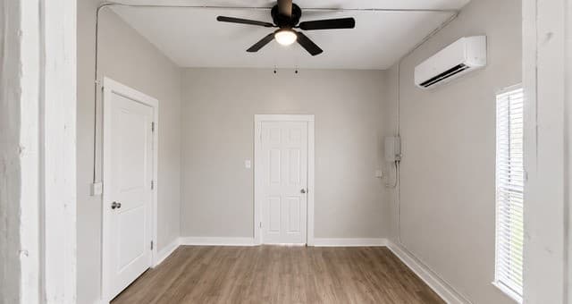 1-bedroom rental at 1817 San Luis Unit B in San Antonio, TX — photo 1