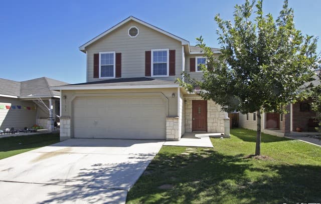 3-bedroom rental at 8306 Apricot Bloom in San Antonio TX