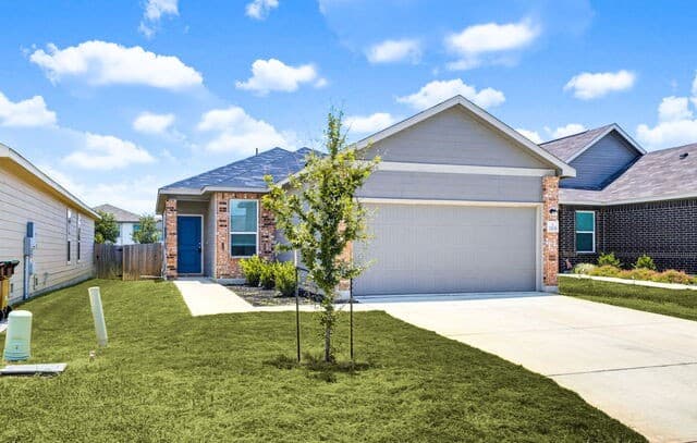 3-bedroom rental at 11636 Midnight Rain in San Antonio TX