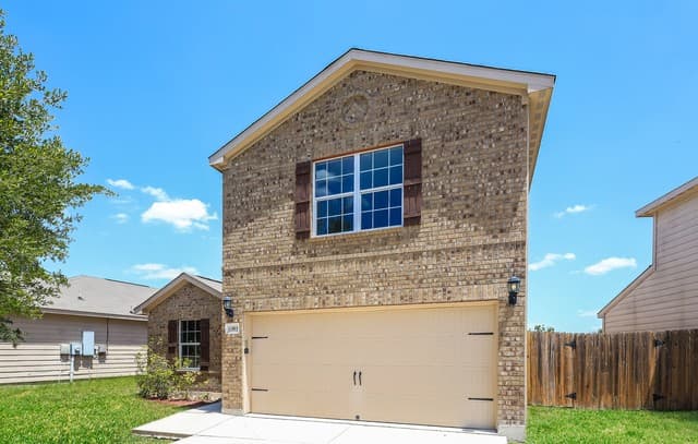 3-bedroom rental at 11803 Luckey in San Antonio TX
