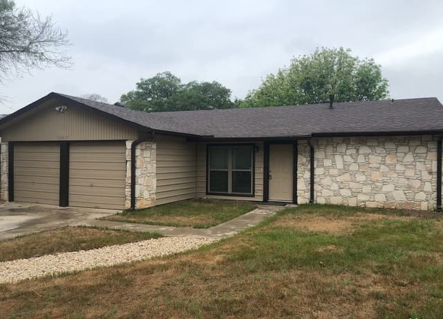 3-bedroom rental at 12615 Mount Defiance St in San Antonio TX
