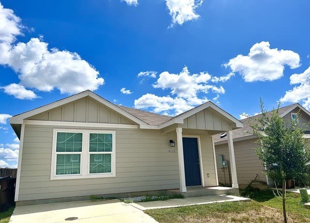 3-bedroom rental at 14622 Calaveras Crk in San Antonio TX