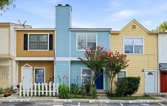 2-bedroom rental at 12209 Magnolia Blossom in San Antonio TX