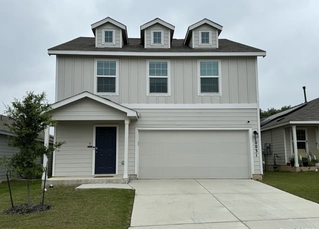 4-bedroom rental at 10031 Braun Cloud in San Antonio TX