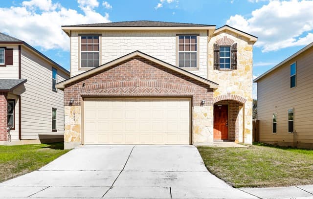 4-bedroom rental at 11823 Silver Coins in San Antonio TX
