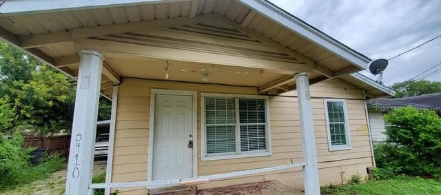rental at 5410 Congo Ln Unit 1 in San Antonio TX