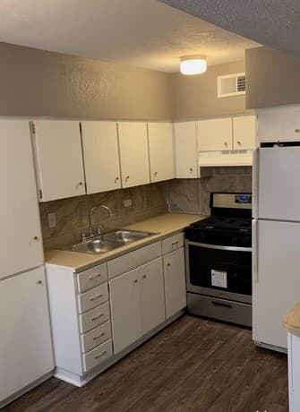 rental at 615 Vance Jackson Unit 106 in San Antonio TX