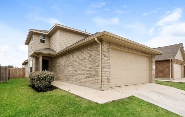 rental at 3811 Somers Crest in San Antonio TX