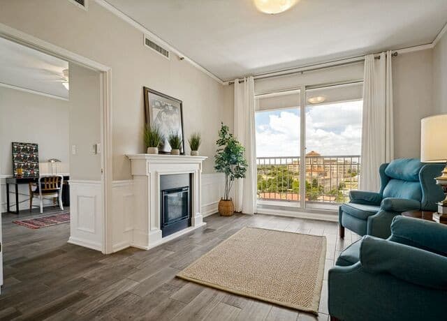 rental at 1 Towers Park Lane Unit 1007 in San Antonio TX