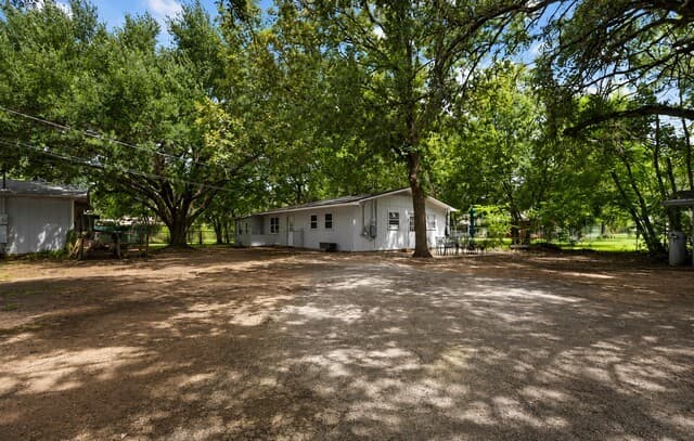 rental at 761 Whippoorwill Dr Unit B in Canyon Lake TX