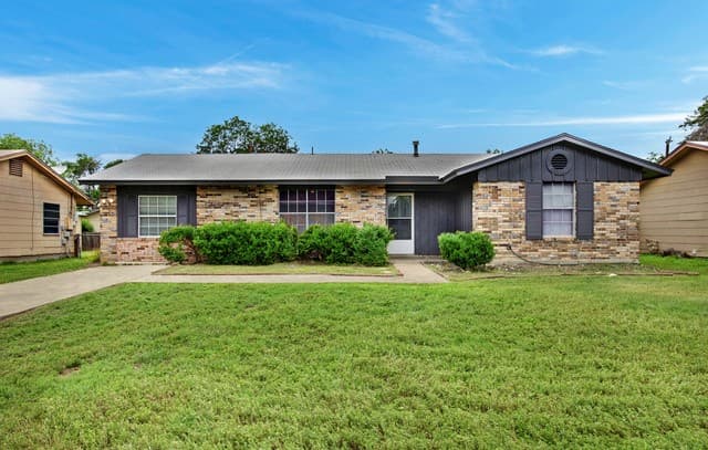 rental at 4351 Sun Gate St in San Antonio TX