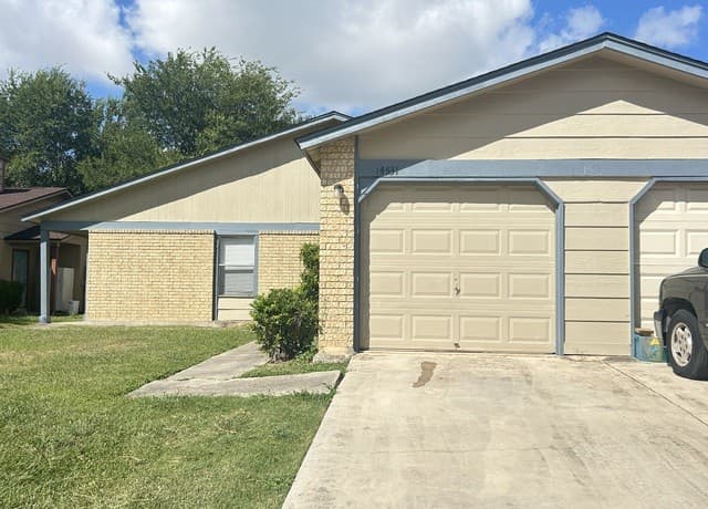 rental at 14531 Woods Hole Dr in San Antonio TX
