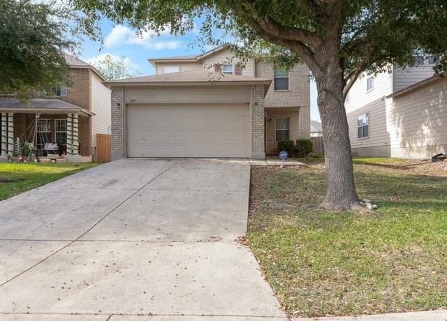 rental at 2527 Butterfly Bay in San Antonio TX