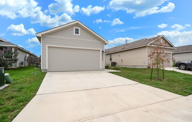 rental at 6534 Augustus Magee in San Antonio TX