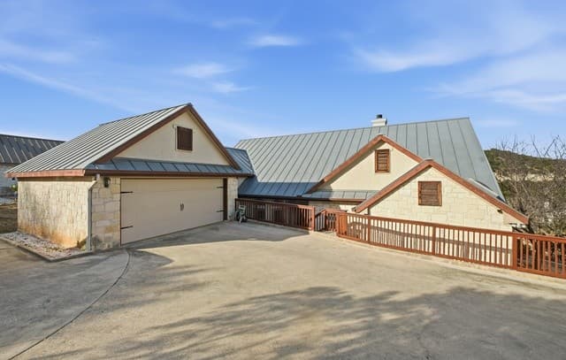 rental at 204 Tapatio Dr. W in Boerne TX